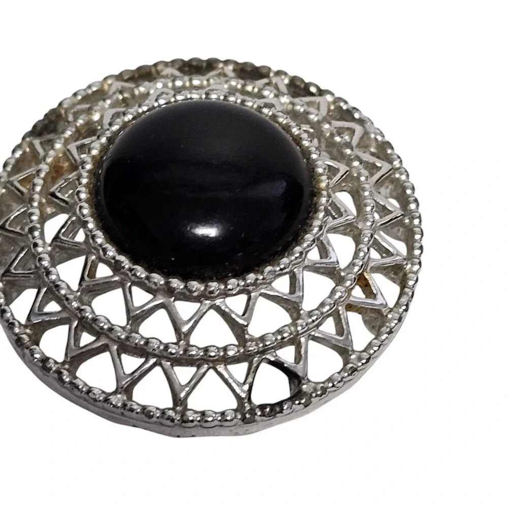 Sarah Coventry Vintage Brooch Pin Black Cabochon Round Silver Tone Costume‎